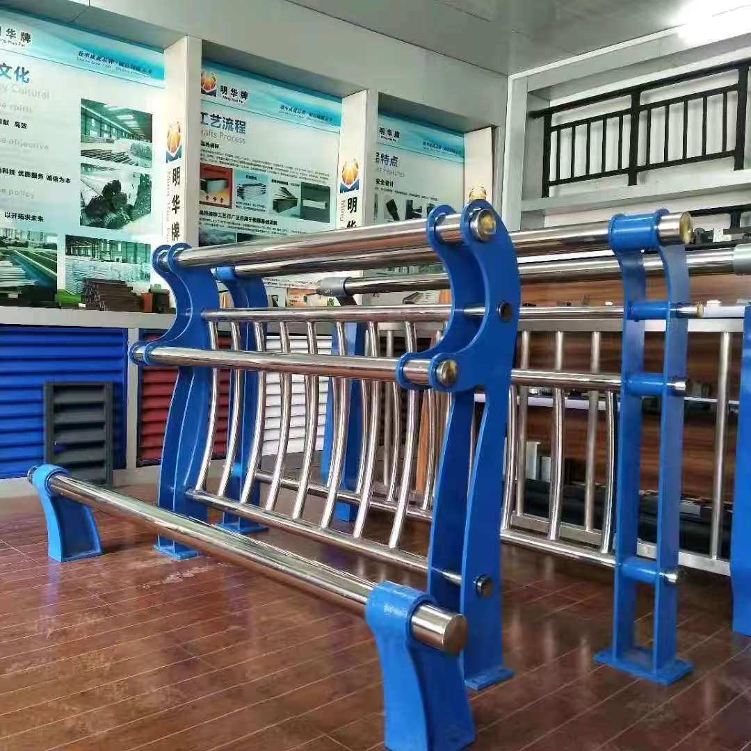 南京市桥梁防撞护栏桥梁护栏 - 价格
